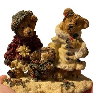 Vintage 1994 Boyd’s Bears & Friends Ceramic Edmund & Bailey Gathering Hollie